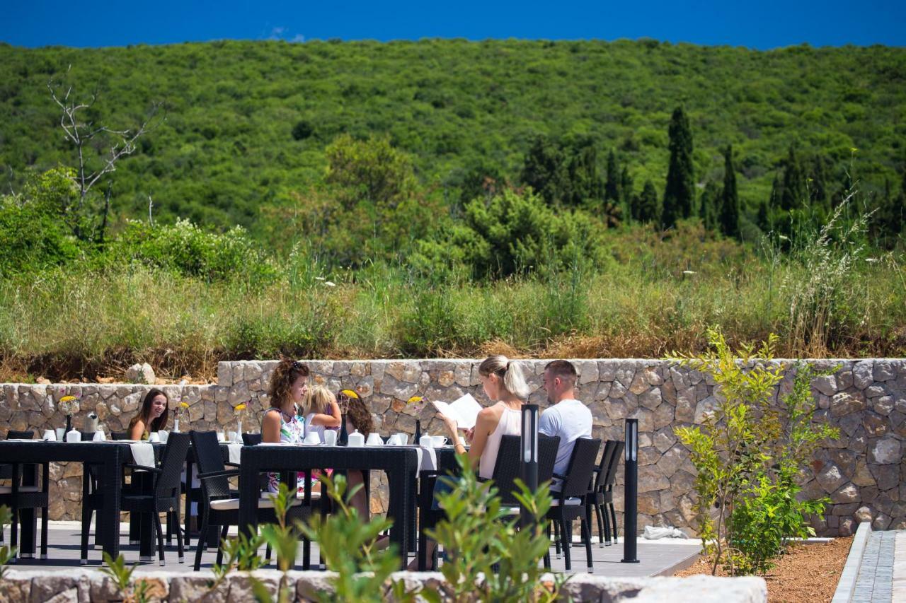 B&B Villa Maris Punat Exterior photo